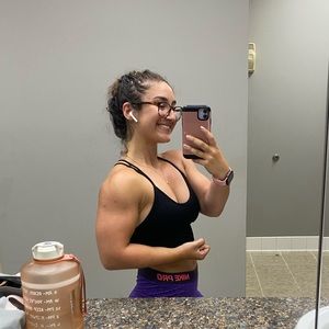 Meet your Posher, Mel